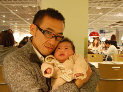 生後1ヶ月余りで、IKEAデビュー。